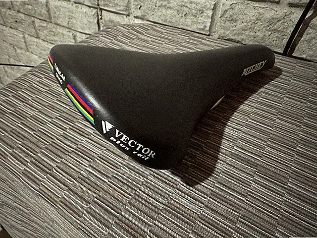 NOS RITCHEY VECTOR PLUS RAIL TUBULAR CRMO VINTAGE SADDLE SEAT RACING BIKE - NOS!