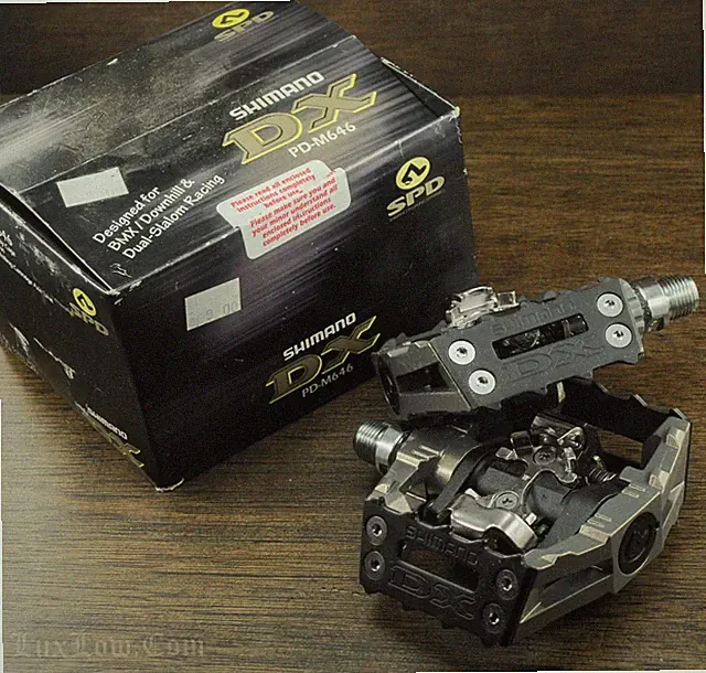 NOS Shimano DX MTB / BMX Bike PEDALS 9/16" Platform SPD Vintage Mountain Bicycle