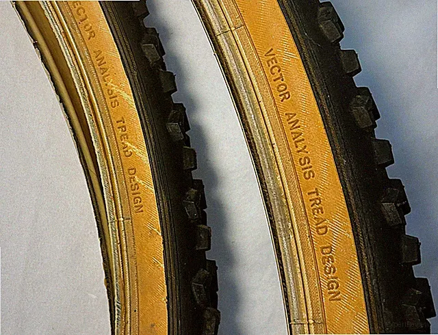 Vintage Ritchey 26 x 2.1 Megabyte gumwall tires mtb mountain bike mega bite max